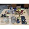 Image 1 : LARGE LOT OF HOUSEHOLD ITEMS (GLASS JUG, CUP HOLDERS, CANDLE HOLDERS, ETC…)