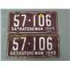Image 1 : LOT OF 2 LICENSE PLATES (SASKATCHEWAN) *1949*