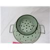 Image 3 : COLANDER (ENAMEL PLATED) *VINTAGE*