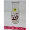 Image 2 : 2 MILK BOTTLES (PRODUCERS & COOP) *QUART & 2 CUP*