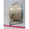 Image 5 : ELECTRIC FAN/HEATER (10” X 11”H)