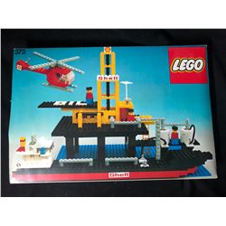 LEGO 373 Offshore Rig With Fuel Tanker