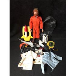1970S GI JOE ACTION FIGURE WITH LOTS OF ACCESSORIES