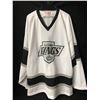 Image 1 : LOS ANGELES KINGS HOCKEY JERSEY (XXL)