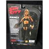 Image 2 : Sin City Nancy Action Figure Diamond Select Toys