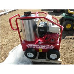 EZ Kleen Magnum Gold 4000 psi hot water pressure washer, 12 volt burner -New