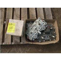 Box of track clips & motor heads