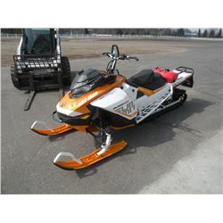 2017 Ski Doo Summit X 850 e-tec SN#-2BPSTDHK0HV000084