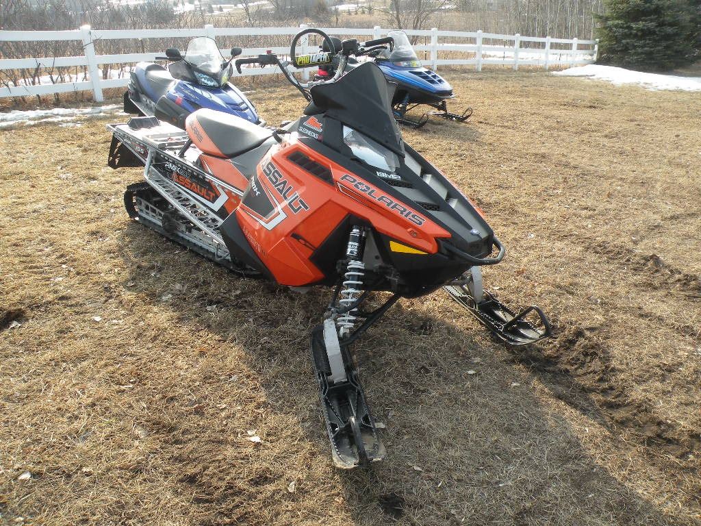 2011 Polaris RMK 800 Assault SNSN1CN8GS2BC139422
