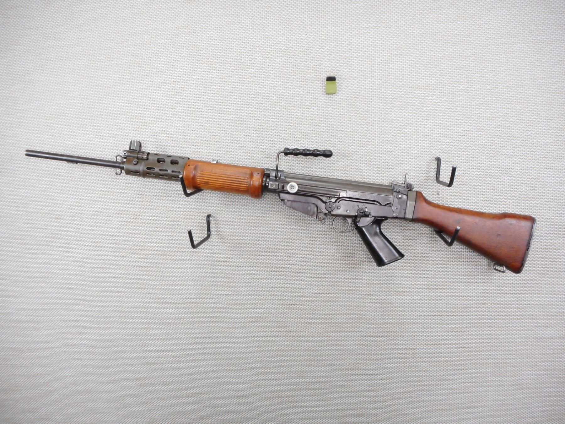 FN , MODEL: FAL , CALIBER: 7.62MM X 51 NATO