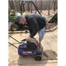 CAMPBELL HAUSFELD 13 GALLON 5HP AIR COMPRESSOR