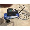 Image 6 : CAMPBELL HAUSFELD 13 GALLON 5HP AIR COMPRESSOR