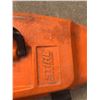 Image 2 : STIHL MS 290 CHAIN SAW w CASE