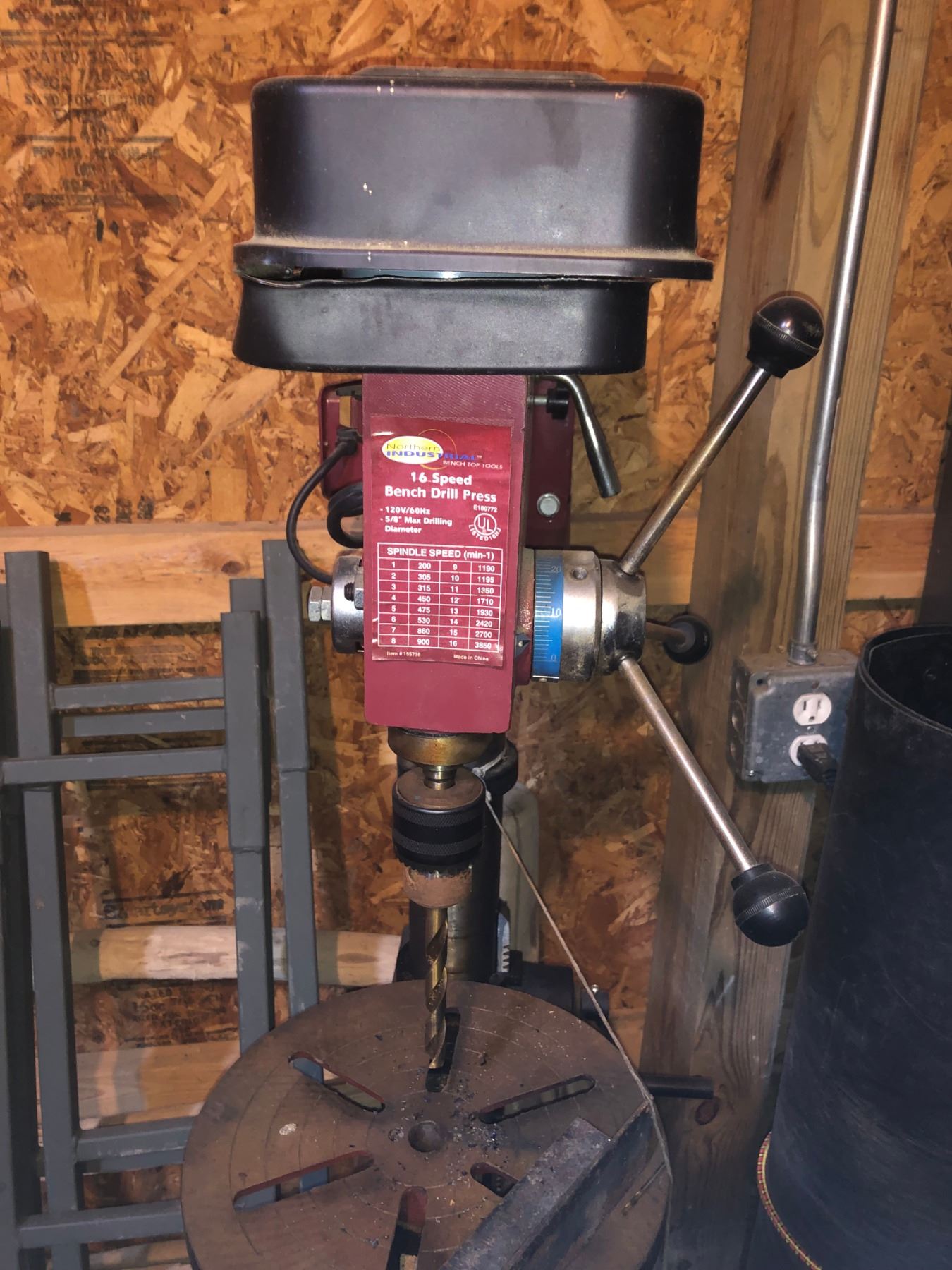 NORTHERN INDUSTRIES 16 SPEED BENCH DRILL PRESS