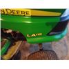 Image 2 : JD LAWN TRACTOR W MOWER DECK  / LA115