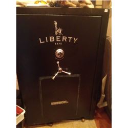 LIKE NEW LIBERTY FAT BOY JR. SUPER GUN SAFE