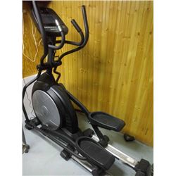 PRO SOLE ELLIPTICAL TRAINER / LIKE NEW