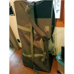 LIKE NEW SHOOTING STAND, BY TIMBER RIDGE HUNTING GEAR