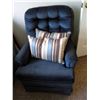 Image 1 : BLUE SWIVEL CHAIR w PILLOWS