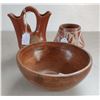 Image 1 : 3 Pueblo Pottery Items