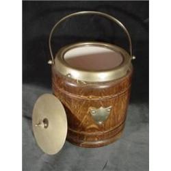 WOODEN HUMIDOR WITH CERAMIC INTERIOR, BRASS HARDWARE INCLUDING TRIM, LID, AND HANDLE. 5"X5".