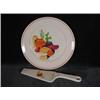 Image 1 : KITCHEN KRAFT HAND PAINTED  OVEN SERVE PLATE WITH MATCHING SPATULA. 9.25"X2.5".