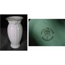 ROYAL TRI EVER VERTICAL RIBBED VASE WITH GOLD ACCENTS. 6"X3".