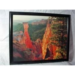 FRAMED PHOTOGRAGH OF THE GRAND CANYON. 21.5"X17.5