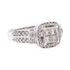 Image 1 : 14KT White Gold 1.03 ctw Diamond Wedding Ring