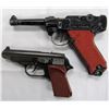Image 2 : 2- VINTAGE WWII ERA REPLICA TOY CAP GUNS!