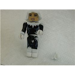 MINI FIGURE - BLACK & WHITE