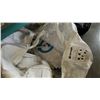 Image 2 : 5 - L HOIST 1500LBS MATERIAL BAGS