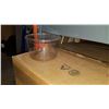 Image 2 : 600 NEW FOOD GRADE CLEAR CONTAINERS, LIDS, AND SEALS
