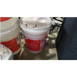 19 LITER TUB OF ULTRA CLEAN PLUS WASH CONCENTRATE