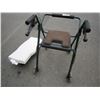 Image 2 : GREEN WALKER AND BATHTUB BENCH