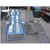 Image 1 : 2 FOLDING ZERO GRAVITY PATIO CHAIRS
