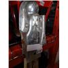 Image 2 : TRAILER HITCH TOWING MOUNT