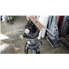 Image 2 : ROLLING TRIPOD