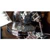 Image 2 : TRAY OF MAKEUP MIRRORS ON ADJUSTABLE ARMS