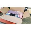 Image 1 : BOX OF TOWELS