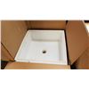 Image 1 : NEW CERAMIC SINK