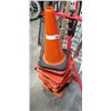 Image 1 : LOT OF TRAFFIC CONES