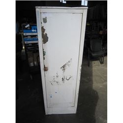 METAL CABINET