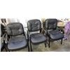 Image 2 : 6 BLACK LEATHER ARM CHAIRS