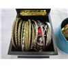 Image 2 : 2 CASES OF ESTATE BANGLES