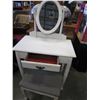 Image 2 : WHITE VANITY W/ STOOL