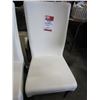 Image 2 : 2 WHITE LEATHER STYLUS TATE CHAIRS