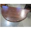 Image 2 : 18x29 WALNUT OCCASIONAL TABLE