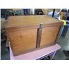 Image 1 : SMALL LOCKING WOODEN BOX