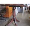 Image 2 : MAHOGANY PARLOUR TABLE